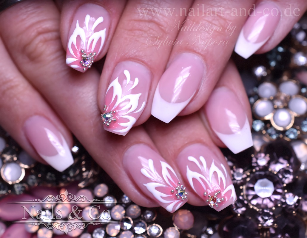 Nagelstudio Kaarst Nageldesign Kaarst Nagelmodellage Kaarst Nail Art Kaarst Nageldesigner Seminare Kaarst Karten Kunst Kaarst Startseite